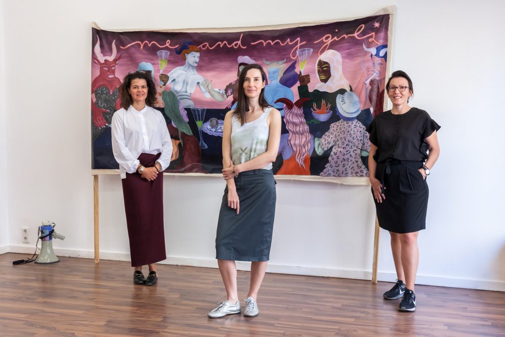 BEUYS & GIRLS, NAILS projectroom, Düsseldorf 2021 © Hanne Brandt, courtesy Curated Affairs